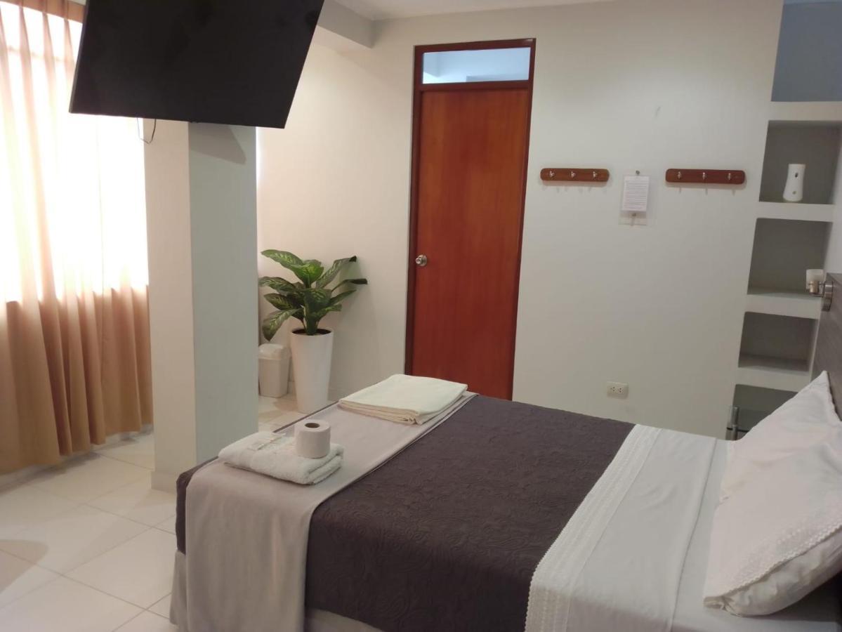 Millennium Hotel Corporative San Vicente de Canete Ngoại thất bức ảnh